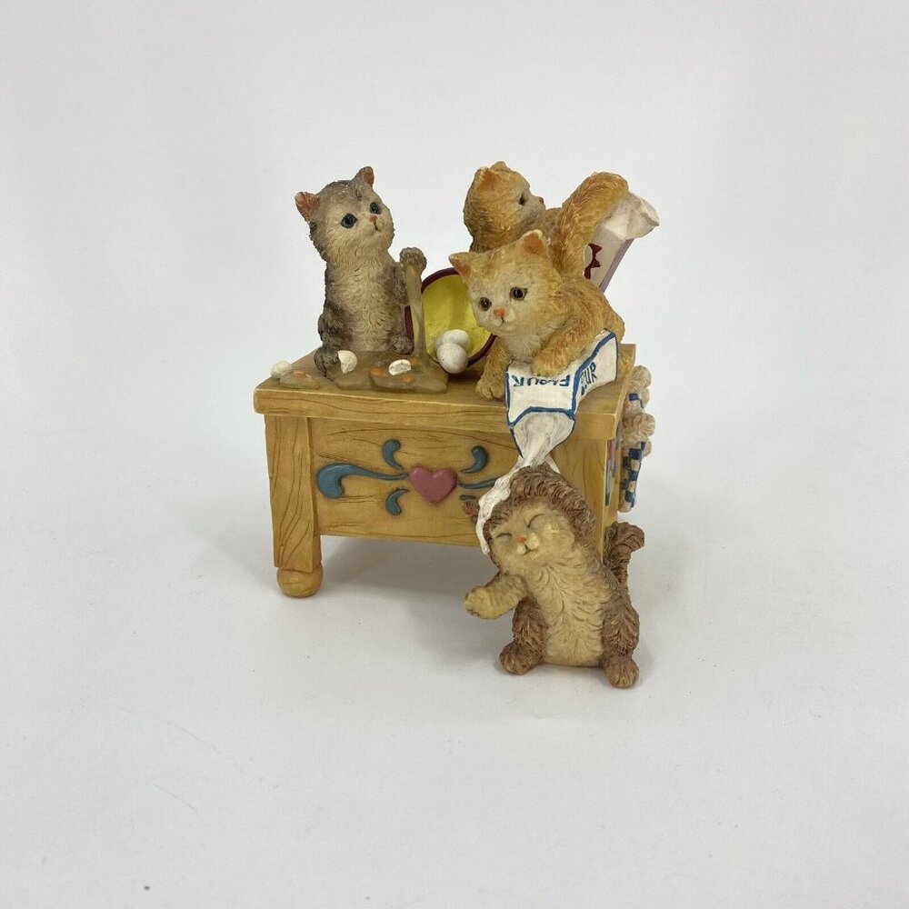 Kittens on Kitchen Table Resin San Francisco Music Box Plays My Favorite Things